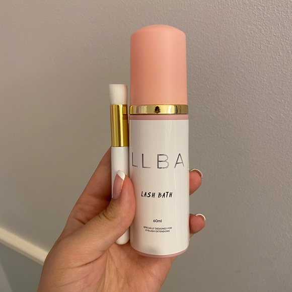 BRAND NEW- Lash Extension Shampoo - Picture 2 of 3